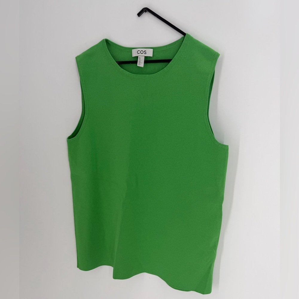 Cos Knitted Sleeveless Minimalist Top In Bright Green - Picture 3 of 7